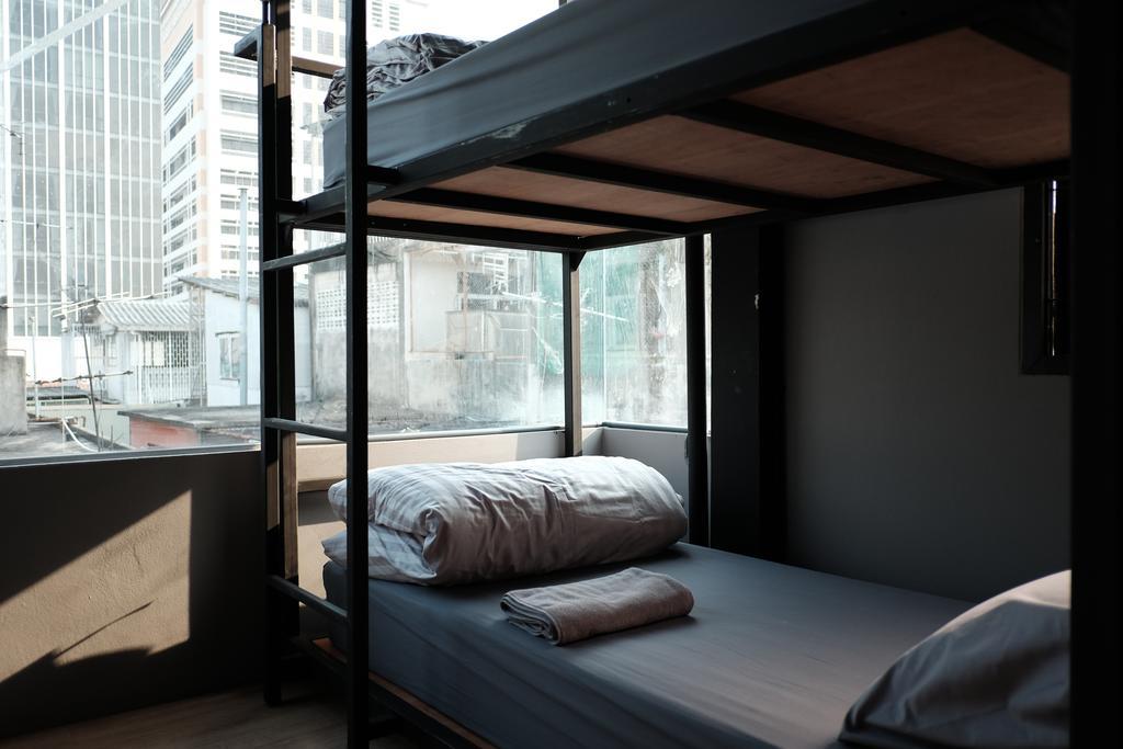 Nap@Pan Hostel Silom Bangkok Luaran gambar